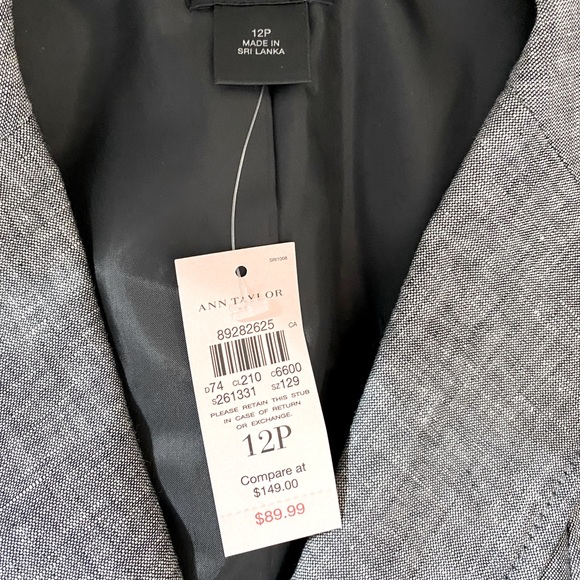 Ann Taylor Petite Short Sleeve Jacket - NWT - Picture 6 of 9
